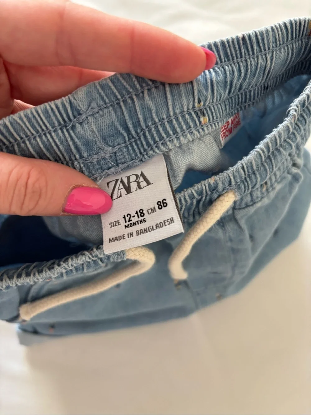 Zara Light Blue Denim-Feel Drawstring Shorts with Surf Print